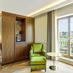Intercontinental Athenee Palace By Ihg Otel 5*
